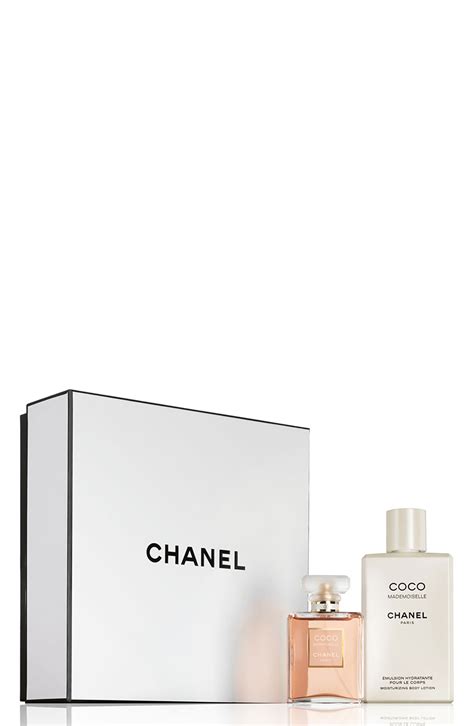 chanel holiday gift set 2019|Chanel Coco Mademoiselle Geschenkset .